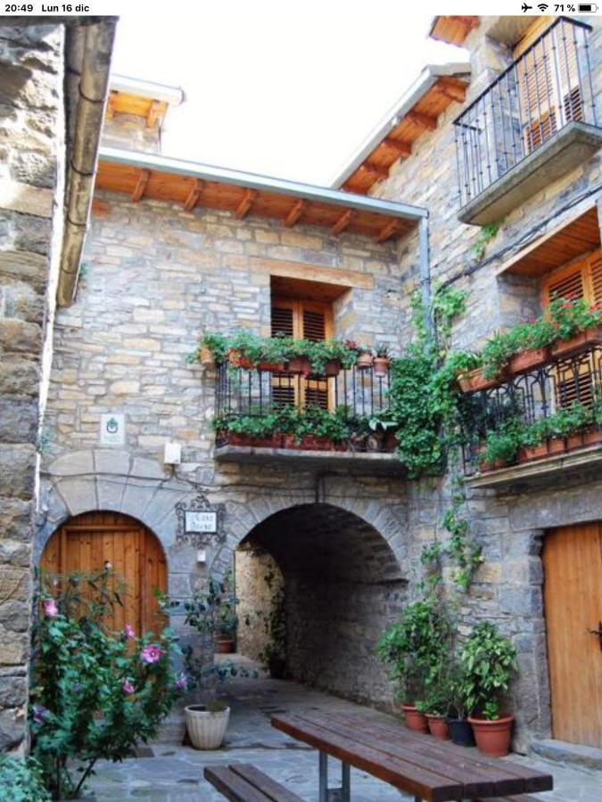 Preciosas Vistas A La Montana, Luminoso Y Acogedor El Pueyo de Araguás Exterior foto