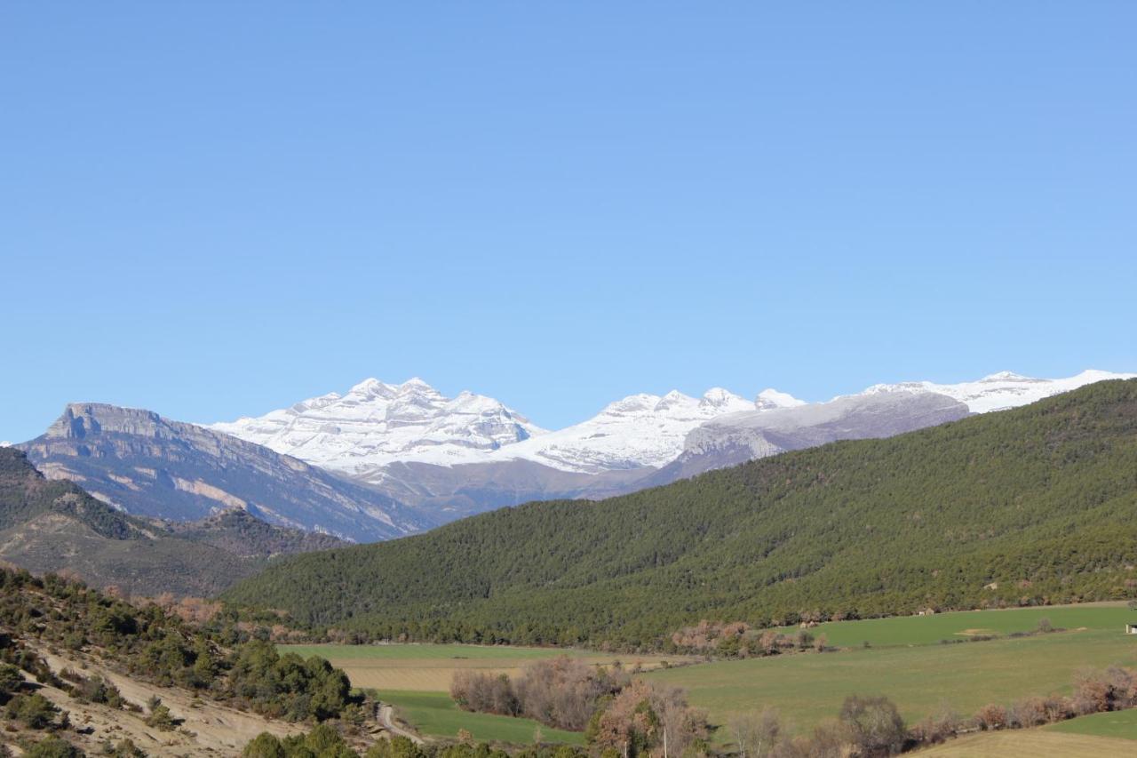 Preciosas Vistas A La Montana, Luminoso Y Acogedor El Pueyo de Araguás Exterior foto